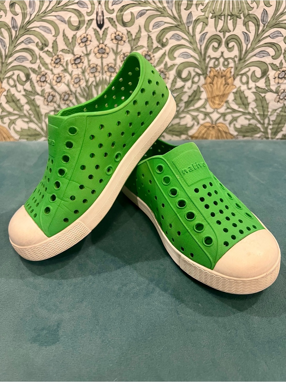 Native Jefferson Slip-On Sneakers, Green, Toddler 9C